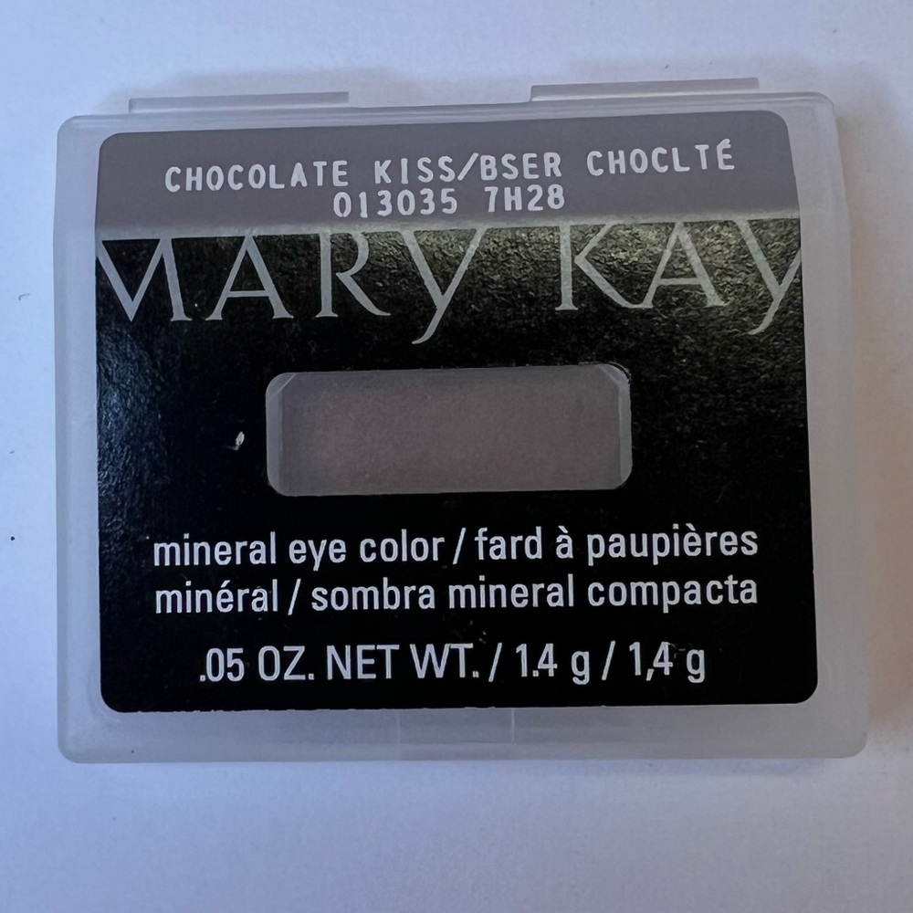 New Chocolate Kiss Mary Kay Mineral Eye Color Eye Shadow